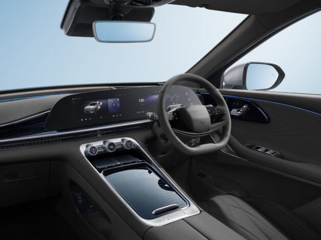 אומודה 9 2026 בהנחה אומודה 9 2026 בהנחה